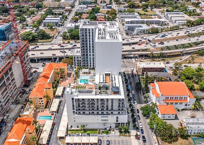 Beautiful Unit In Downtown Miami With Free Parking